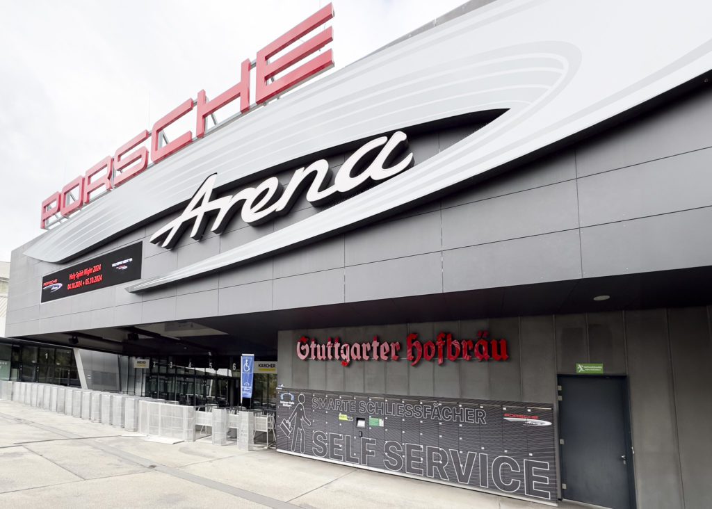 Variocube luggage lockers in front of the Porsche Arena in Stuttgart